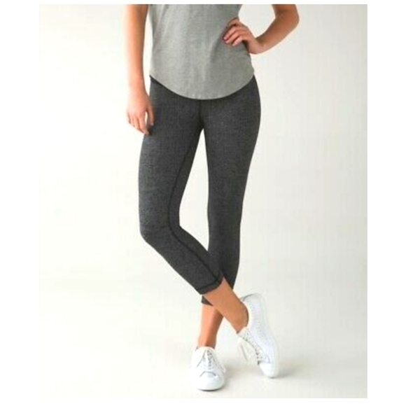 LULULEMON Heathered Grey Crop Leggings - Picture 1 of 11